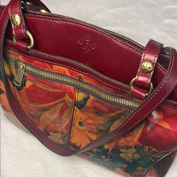 Patricia Nash- Floral Red Leather Tote Bag - Picture 3 of 15